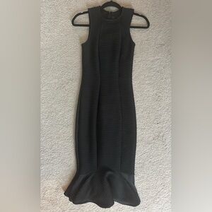 Kendall & Kylie Structured Bodycon Fit & Flare Midi Dress-Black Size XS